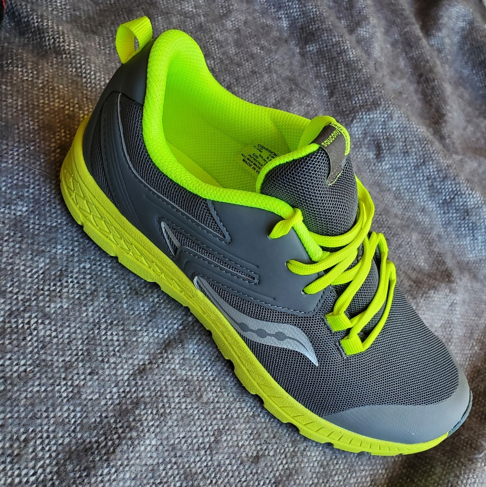 Saucony Sneakers